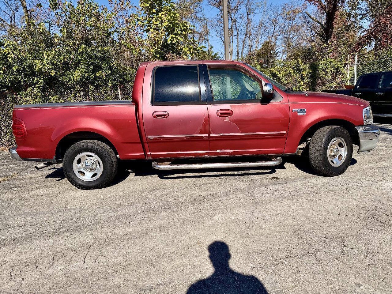 Used 2002 Ford F150 XLT RWD image 2