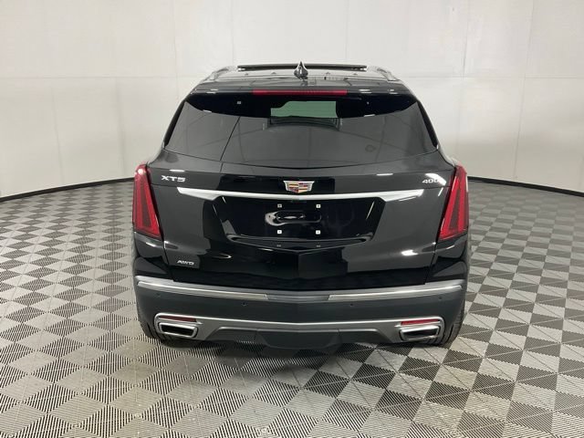 Certified 2025 Cadillac XT5 Premium Luxury w/ Technology Package AWD/4WD image 5