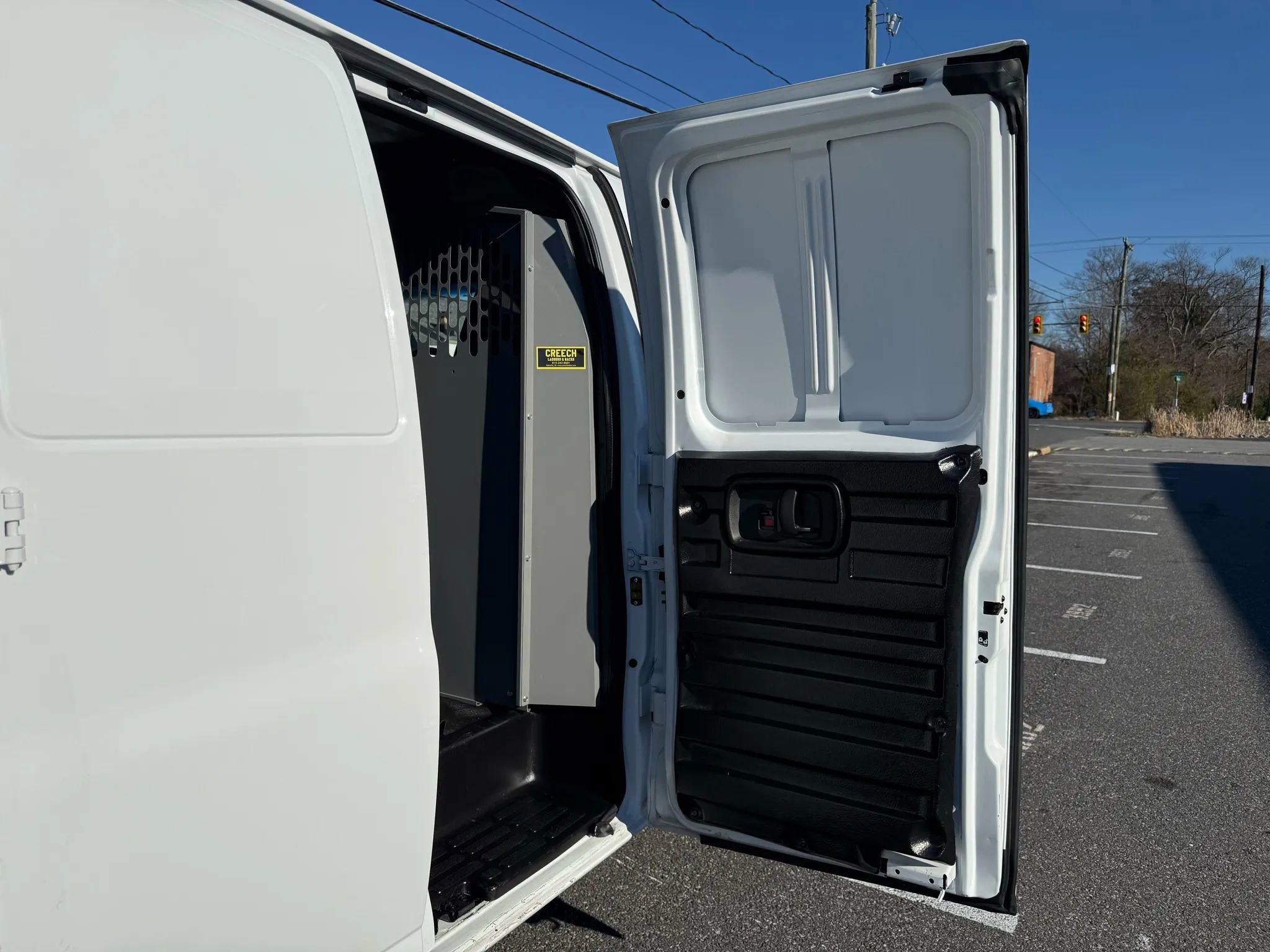 Used 2022 GMC Savana 2500 w/ Communications Package image 54