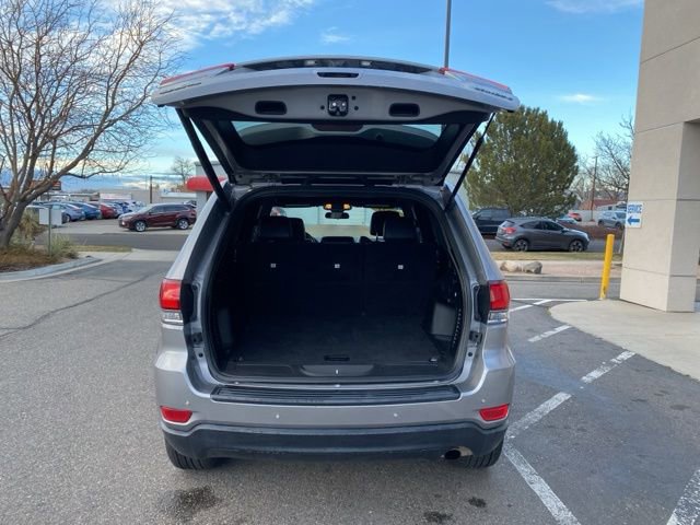 Used 2021 Jeep Grand Cherokee Laredo X image 7