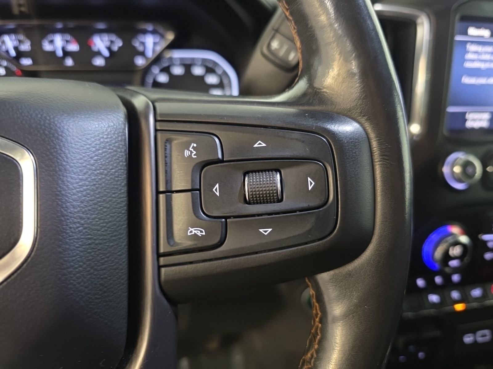 Used 2020 GMC Sierra 1500 AT4 w/ AT4 Premium Package image 18