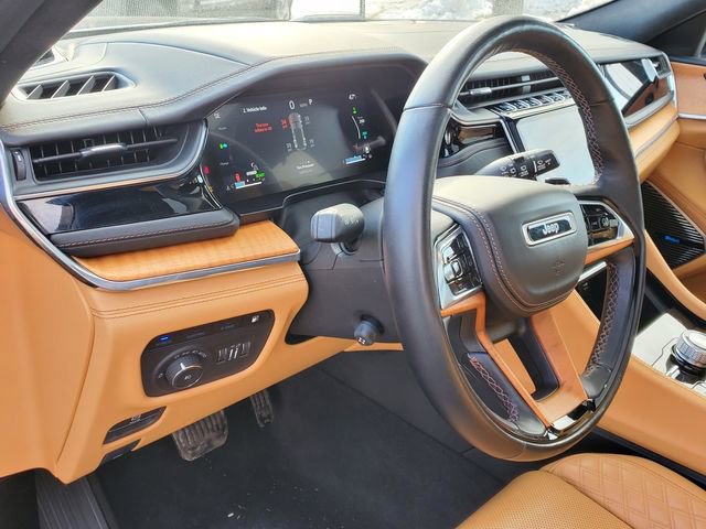 Used 2022 Jeep Grand Cherokee Summit image 13