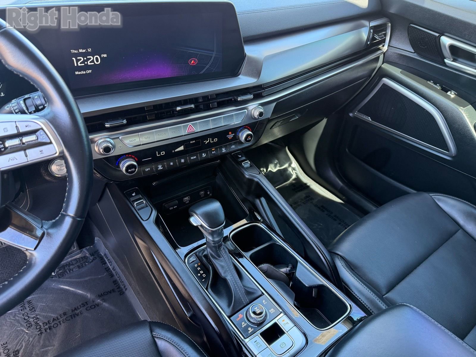 Used 2025 Kia Telluride S image 27