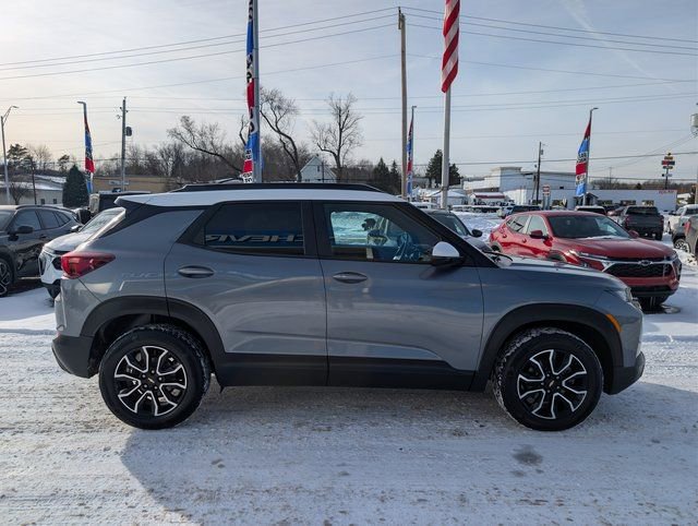 Used 2021 Chevrolet TrailBlazer ACTIV w/ Sun and Liftgate Package image 6