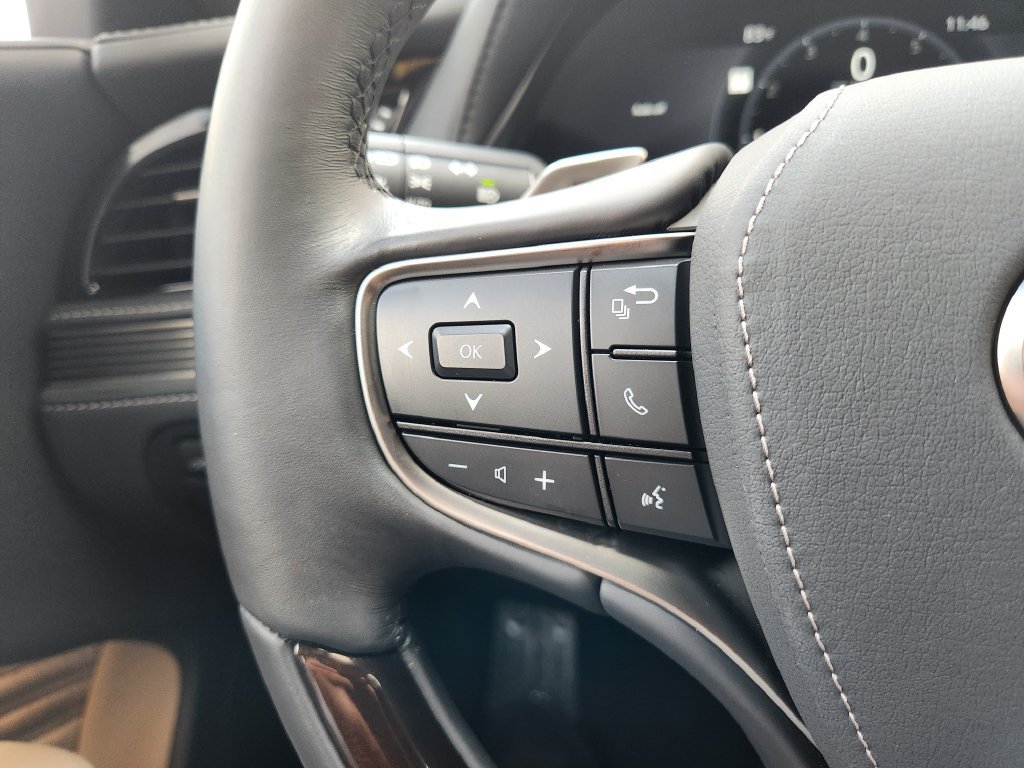 Used 2024 Lexus LS 500 w/ Interior Upgrade Package RWD image 28