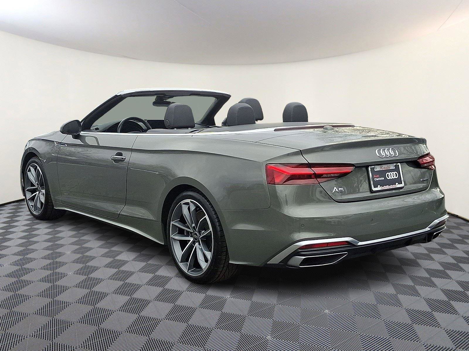 Used 2024 Audi A5 2.0T Premium Plus w/ Premium Plus AWD/4WD image 4