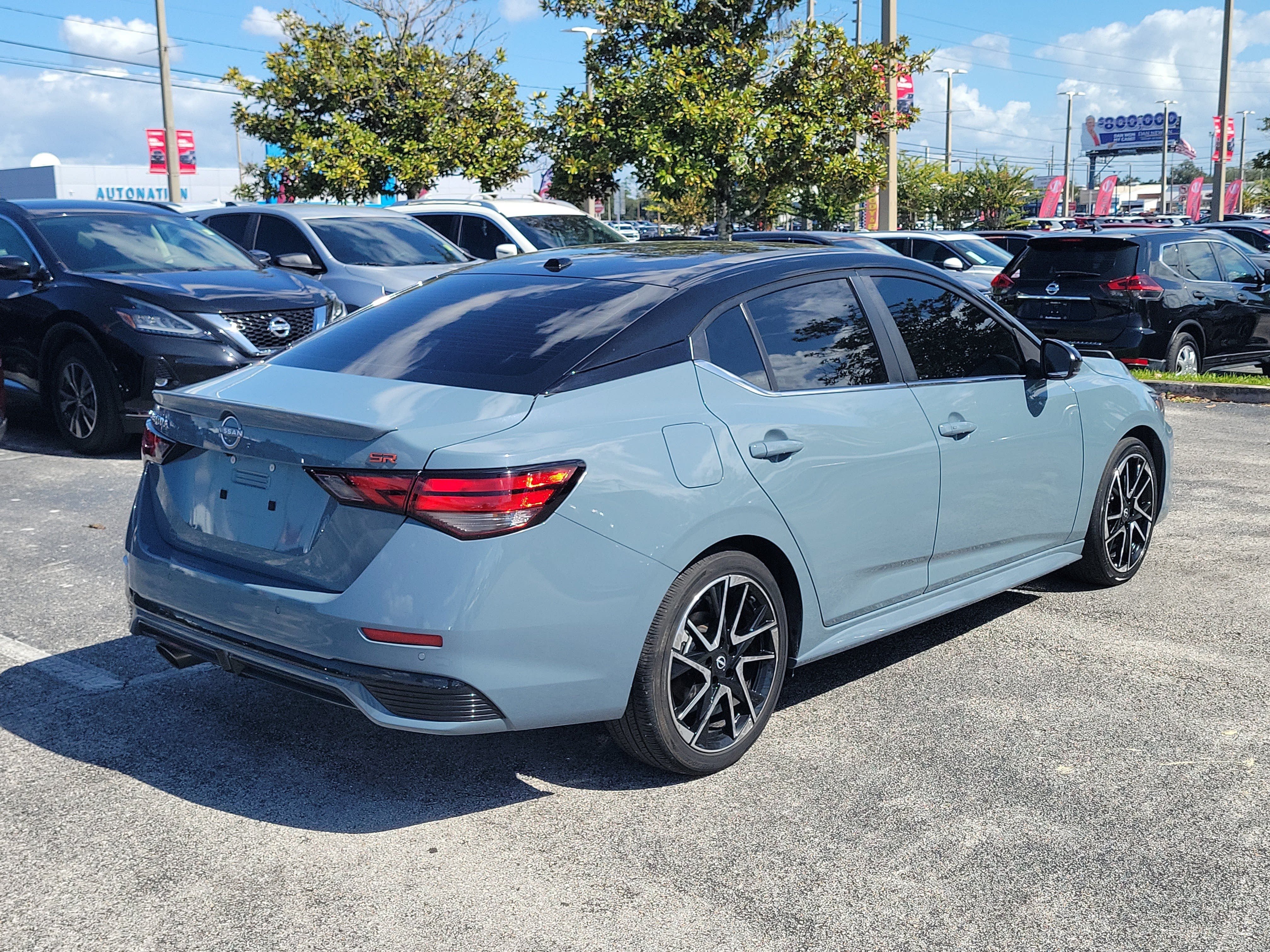 Certified 2024 Nissan Sentra SR FWD image 4