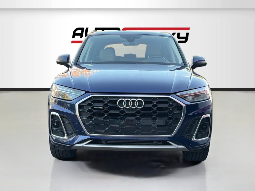 Used 2022 Audi Q5 2.0T Premium Plus AWD/4WD image 2