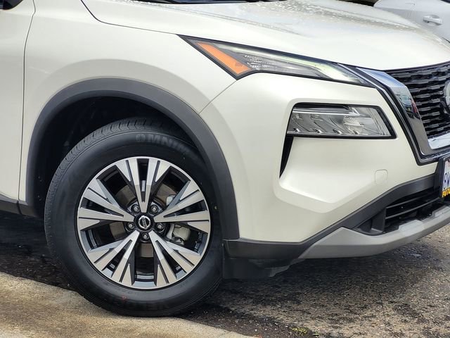 Used 2021 Nissan Rogue SV AWD/4WD image 9
