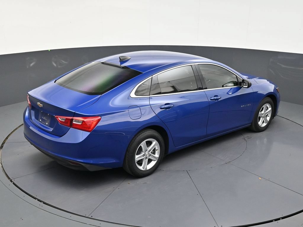 Used 2023 Chevrolet Malibu LS FWD image 17
