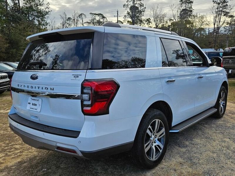 Certified 2023 Ford Expedition Limited image 13