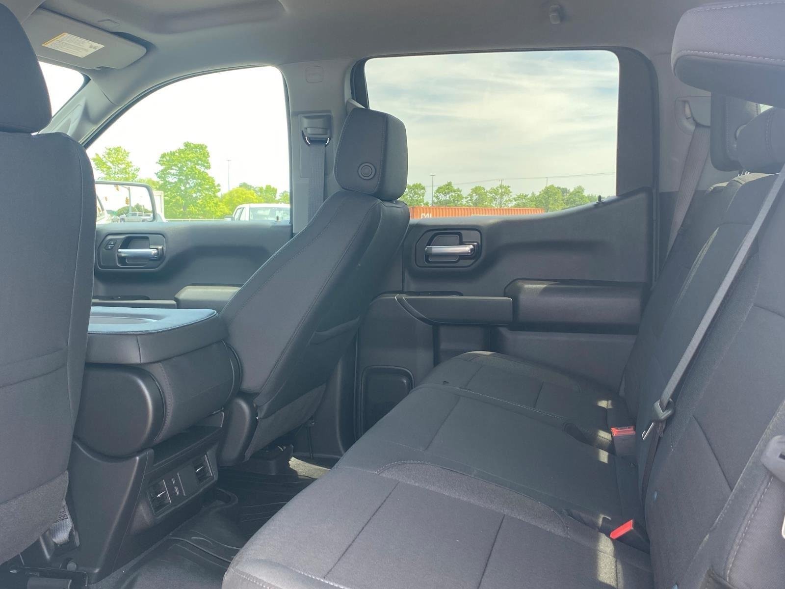 New 2026 Chevrolet Silverado 1500 Custom w/ Turbomax Blackout Package AWD/4WD image 22