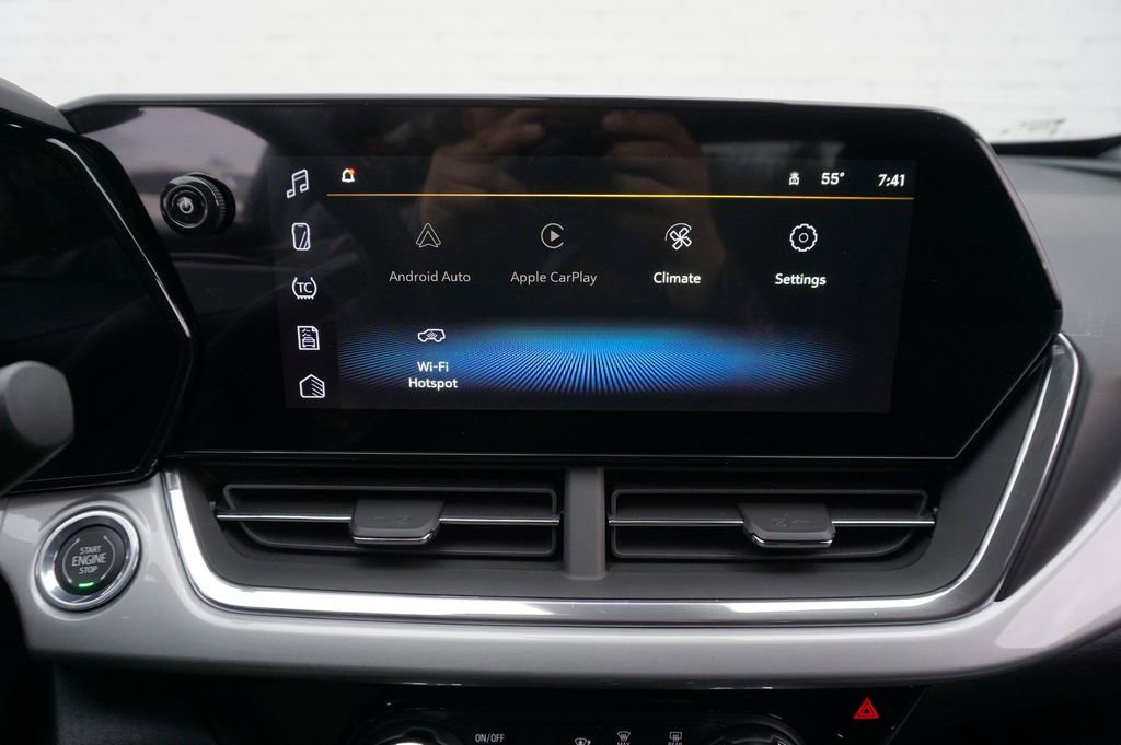 New 2026 Chevrolet Trax LT image 14