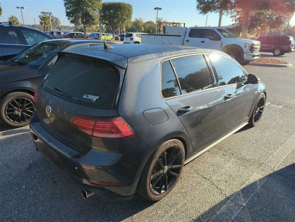 Used 2019 Volkswagen Golf 4-Door image 2