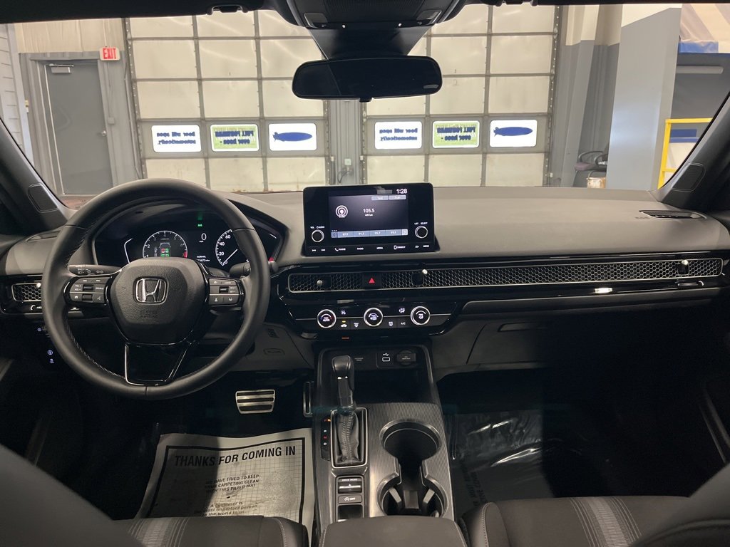 Used 2023 Honda Civic Sport image 25