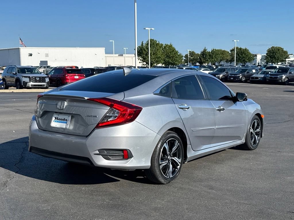 Used 2016 Honda Civic Touring image 7