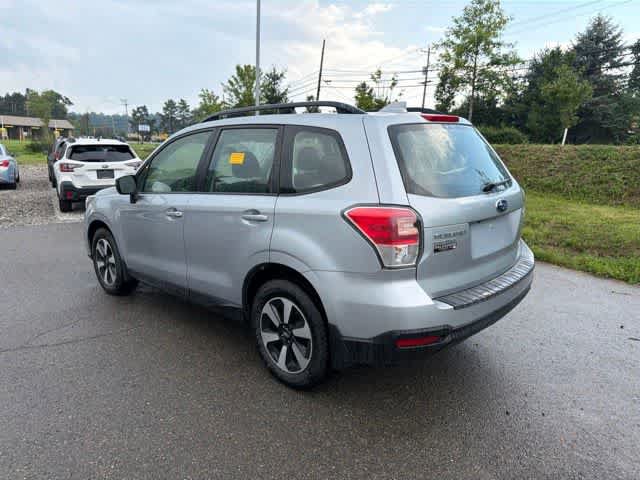 Used 2017 Subaru Forester 2.5i w/ Alloy Wheel Package AWD/4WD image 12