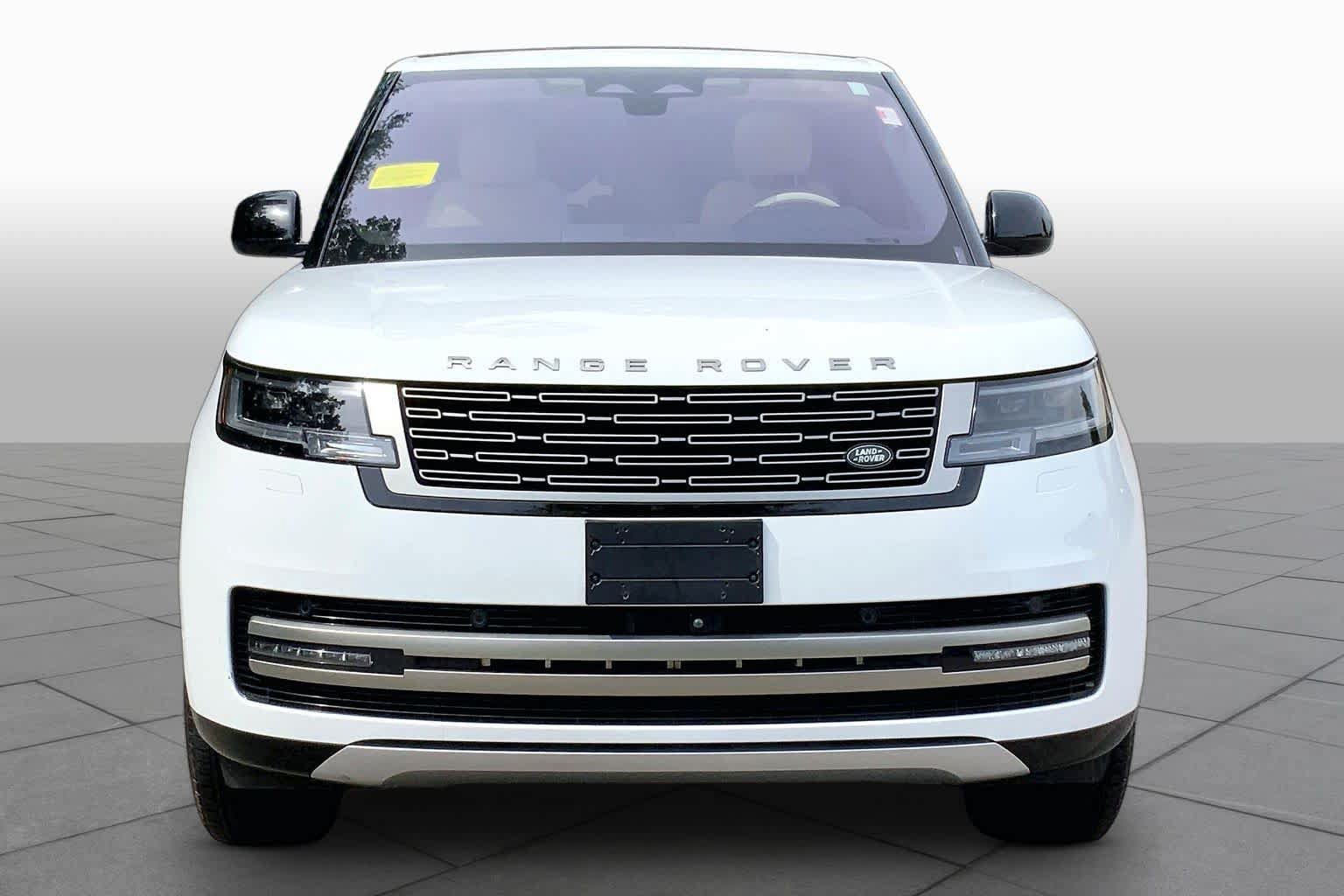 Used 2023 Land Rover Range Rover SE AWD/4WD image 4