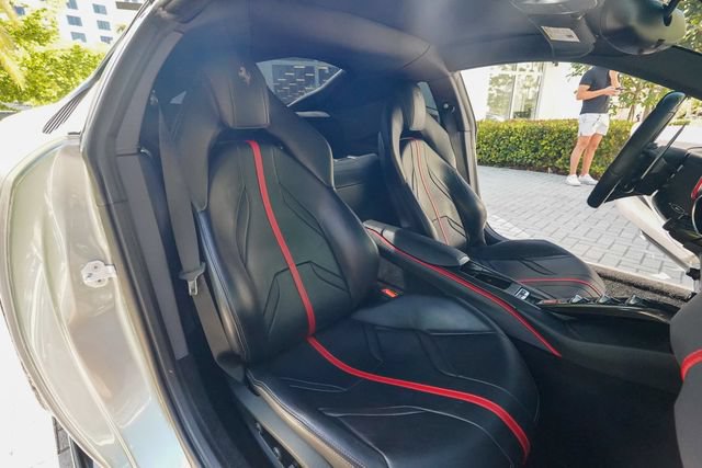 Used 2018 Ferrari 812 Superfast RWD image 71