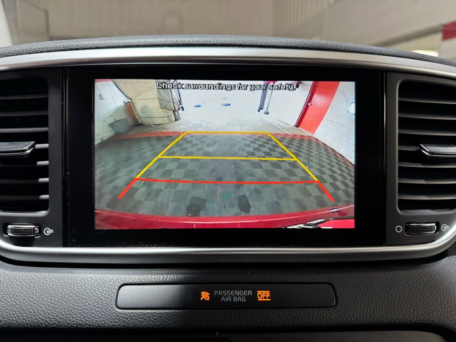 Used 2021 Kia Sportage LX image 19