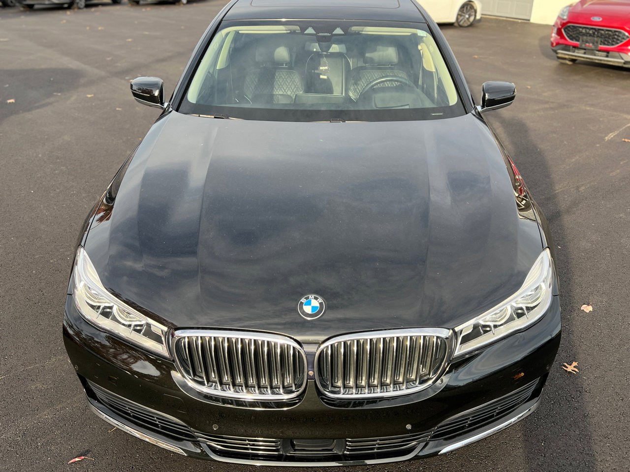 Used 2019 BMW 750i w/ Executive Package image 6