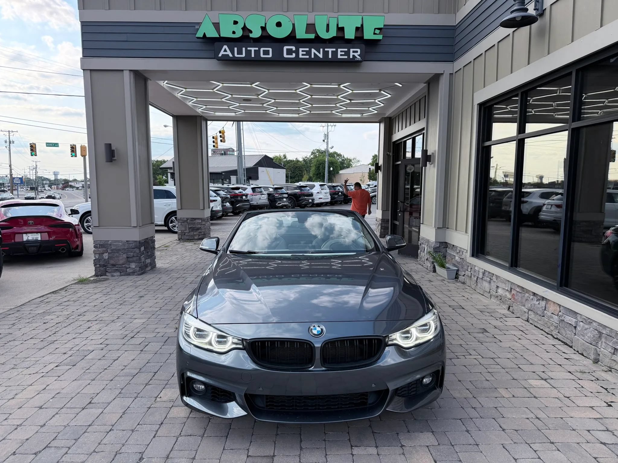 Used 2017 BMW 440i xDrive Convertible AWD/4WD image 26