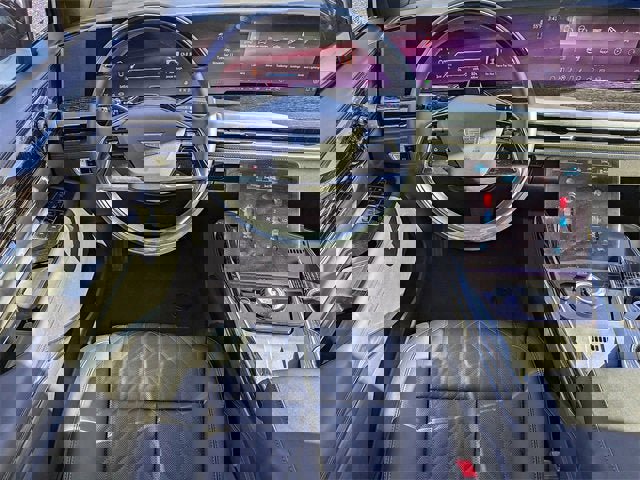 New 2025 Cadillac Escalade IQ Luxury 1 w/ Smart Trailering package image 17