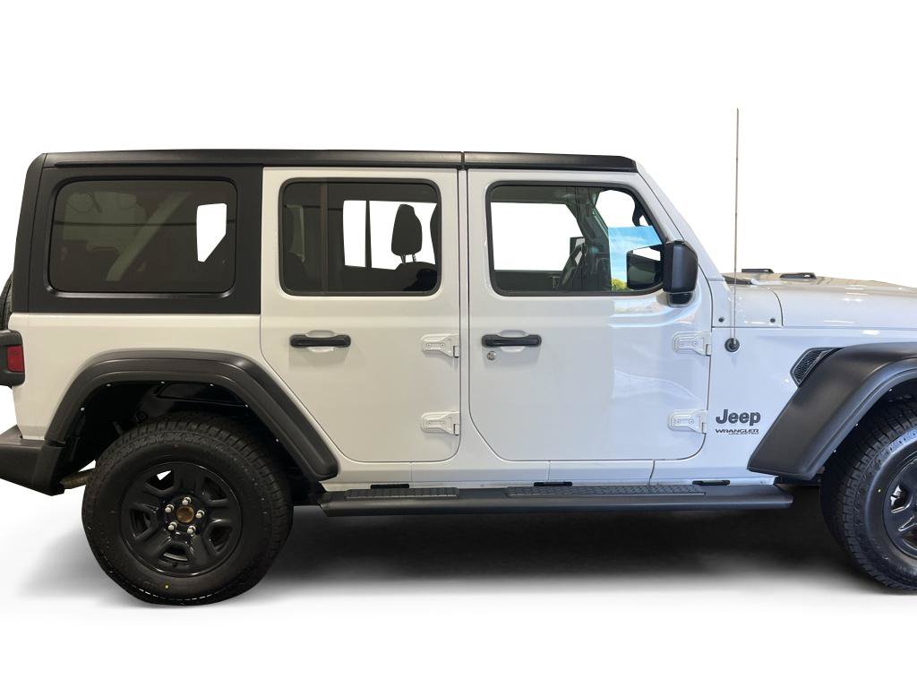 Used 2022 Jeep Wrangler Unlimited Sport AWD/4WD image 5