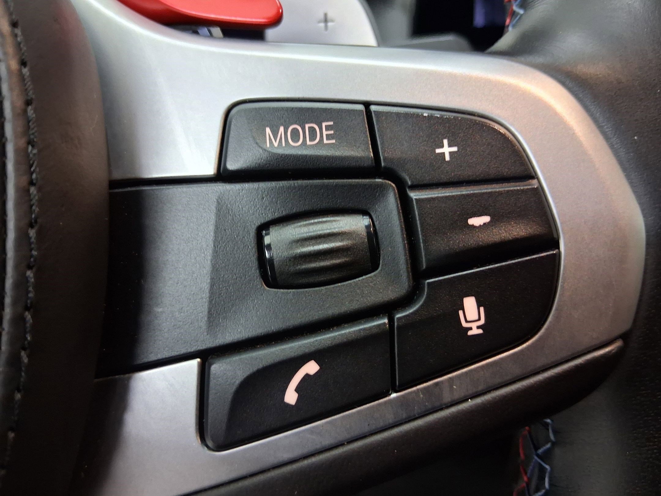 Used 2019 BMW M5 w/ Executive Package image 25