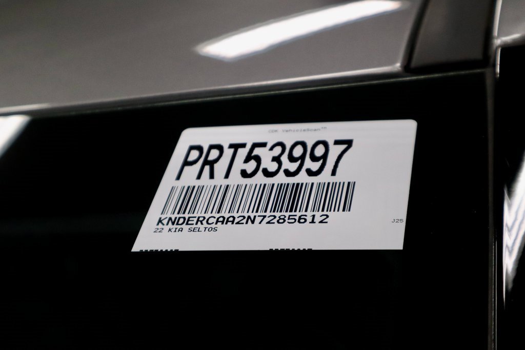 Used 2022 Kia Seltos EX image 36