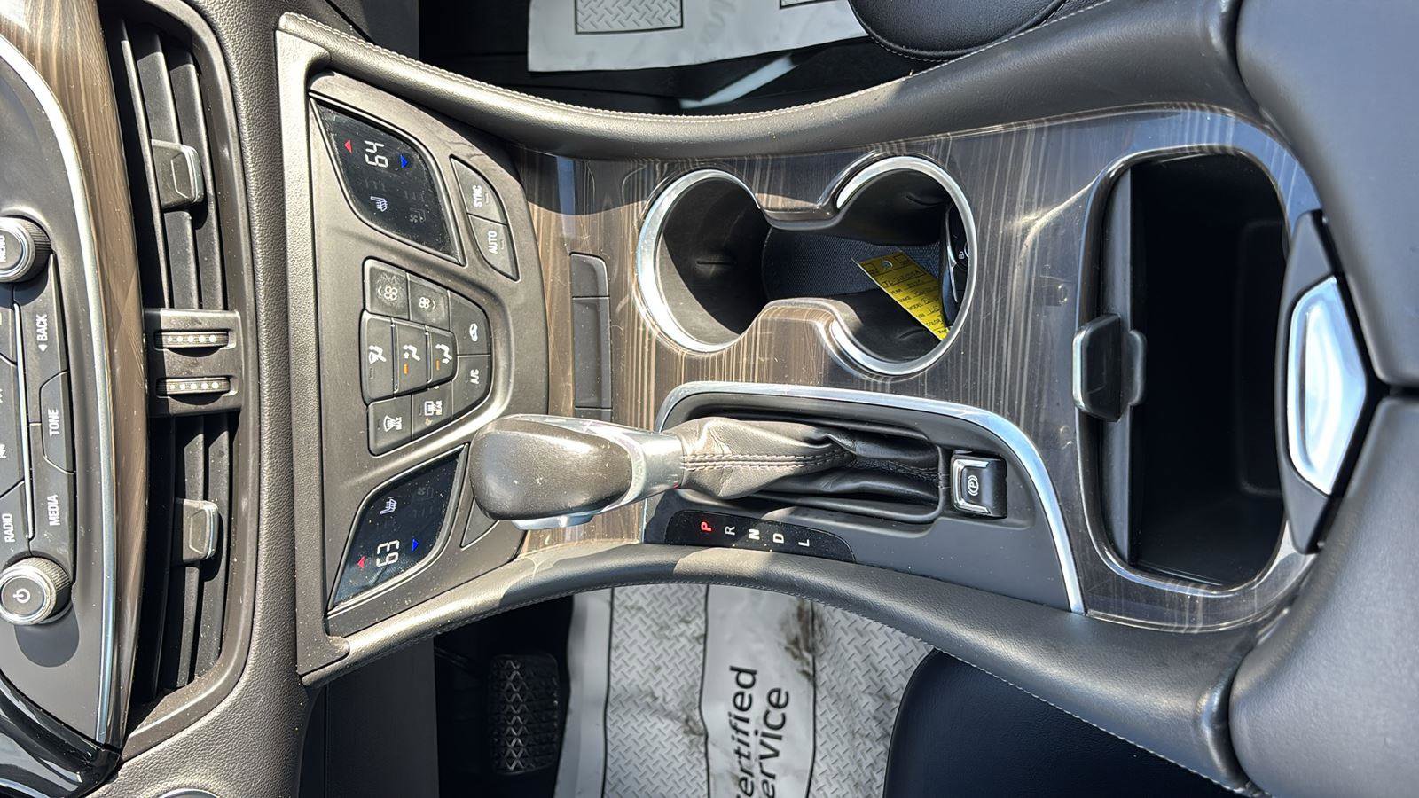 Used 2020 Buick Envision Essence image 35