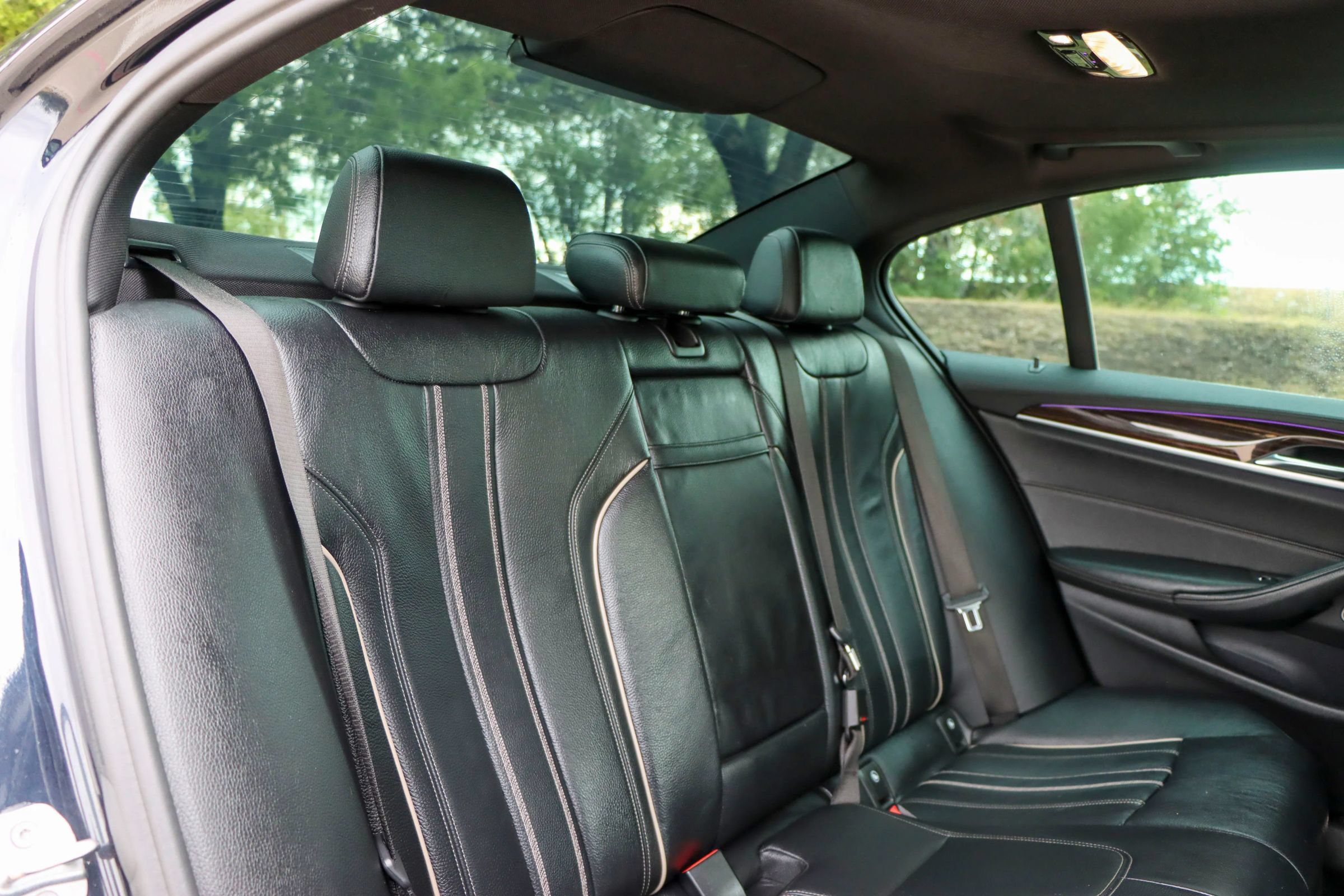Used 2017 BMW 540i RWD image 19