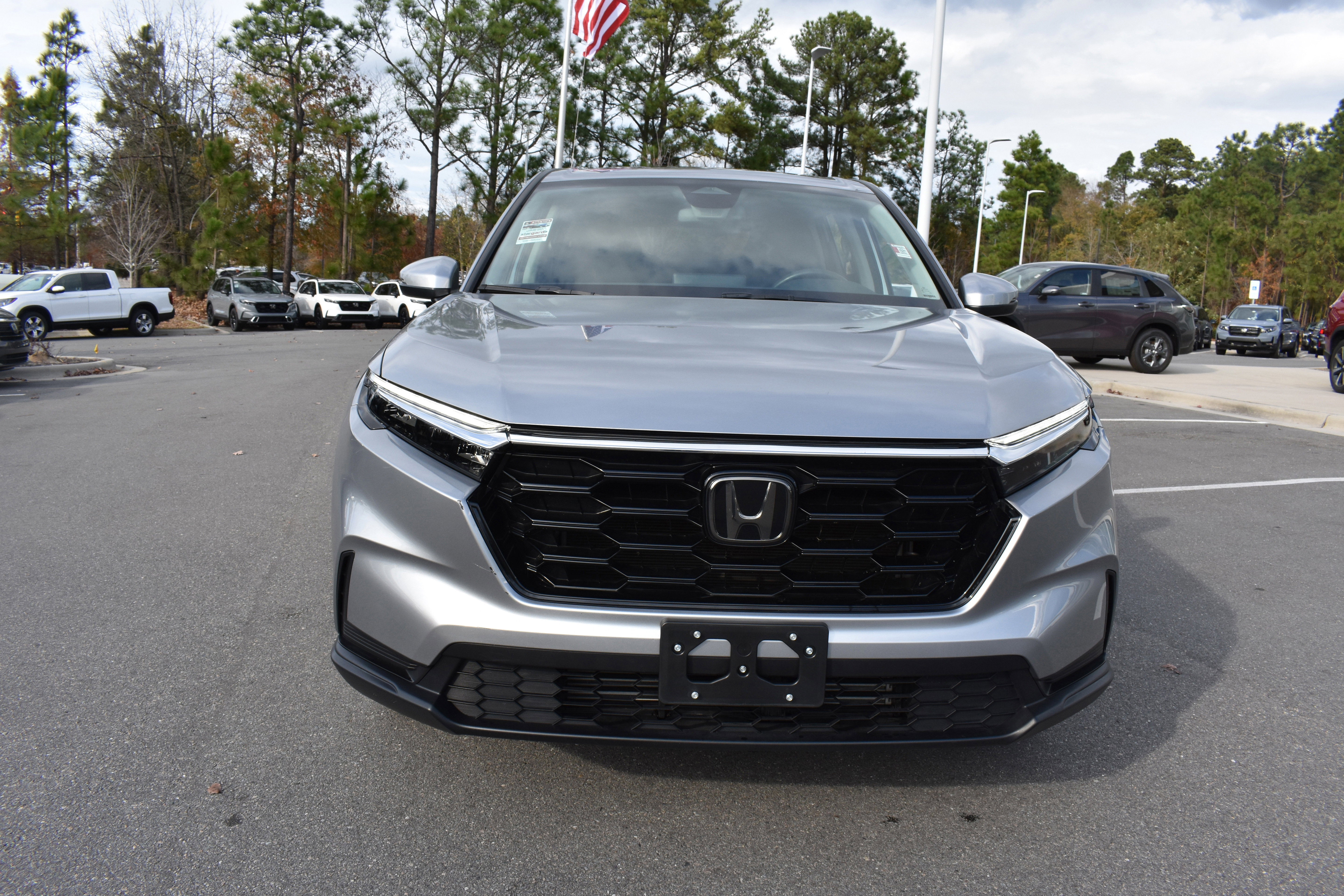 Used 2023 Honda CR-V EX image 4