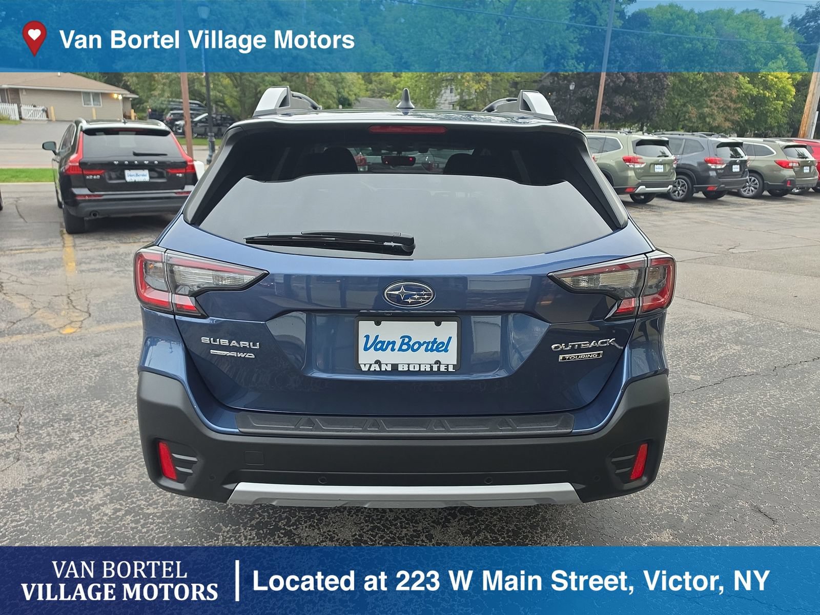Used 2021 Subaru Outback Touring AWD/4WD image 6