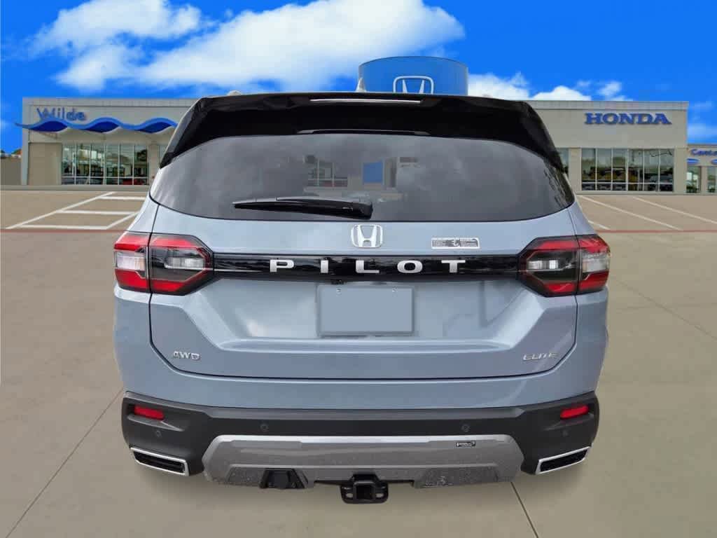 Used 2026 Honda Pilot Elite image 3