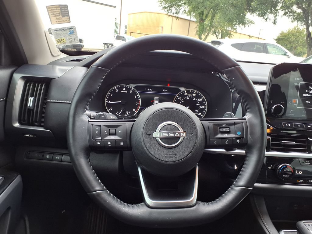 Used 2022 Nissan Pathfinder SL w/ SL Premium Package FWD image 18