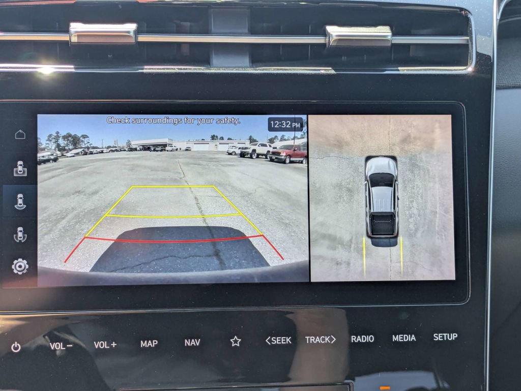 Used 2023 Hyundai Santa Cruz Limited w/ Cargo Package image 21