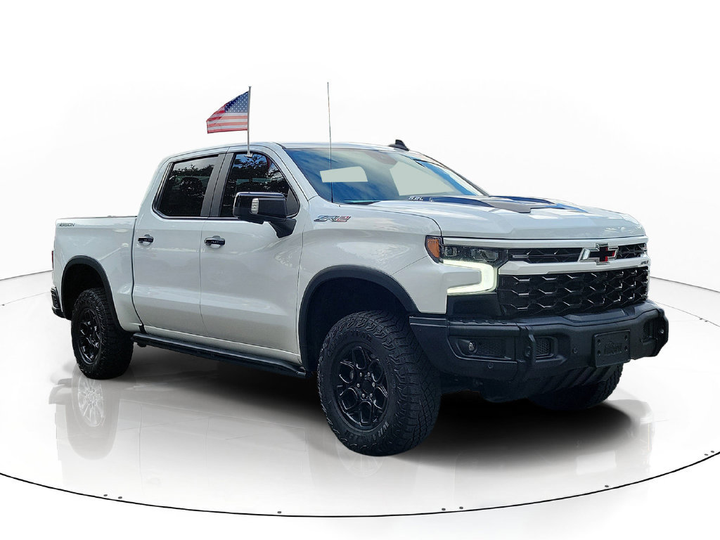 Used 2024 Chevrolet Silverado 1500 ZR2 w/ ZR2 Bison Edition AWD/4WD image 2