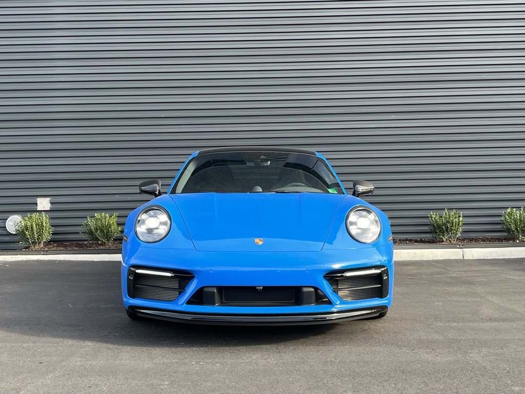 Used 2024 Porsche 911 Carrera 4S w/ Premium Package image 10