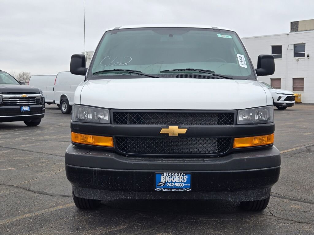 New 2026 Chevrolet Express 2500 w/ Driver Convenience Package image 2