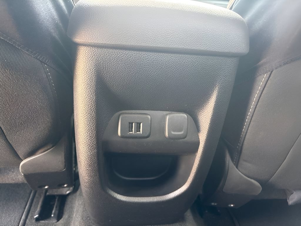 Used 2015 Chevrolet Colorado LT w/ LT Convenience Package RWD image 29