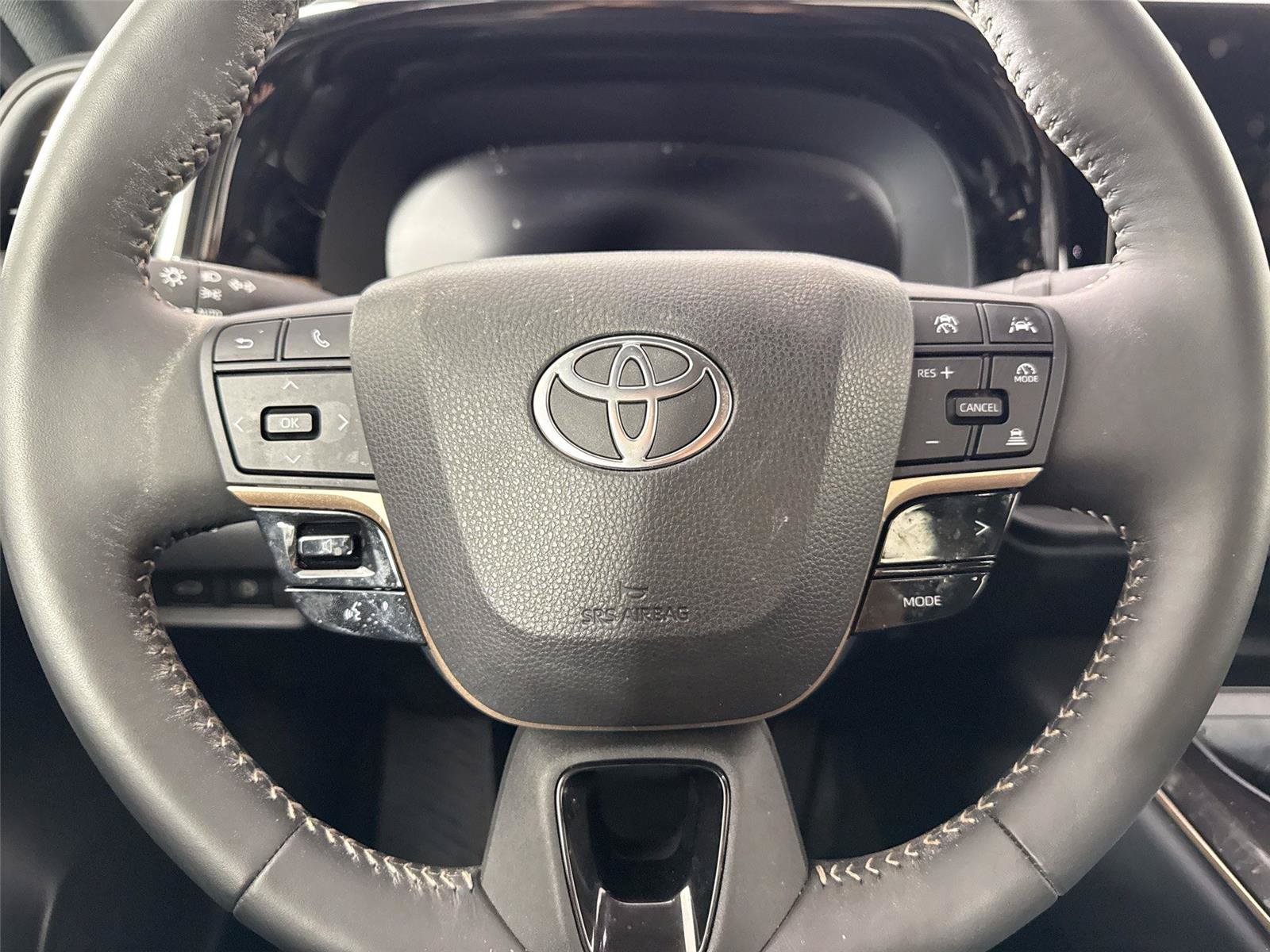 Certified 2025 Toyota Crown AWD/4WD image 16