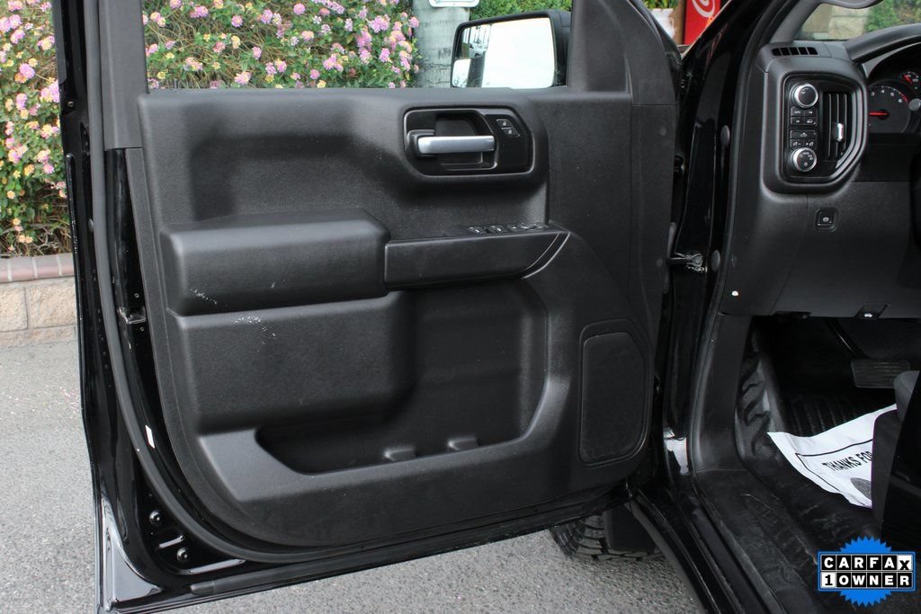 Used 2021 GMC Sierra 1500 4x4 Crew Cab w/ Sierra Value Package image 13