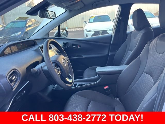 Used 2020 Toyota Prius LE FWD image 7