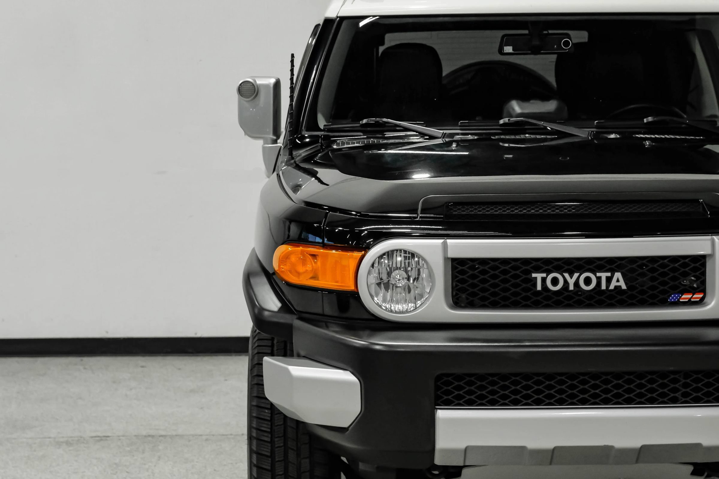 Used 2013 Toyota FJ Cruiser 4WD w/ Upgrade Pkg image 47