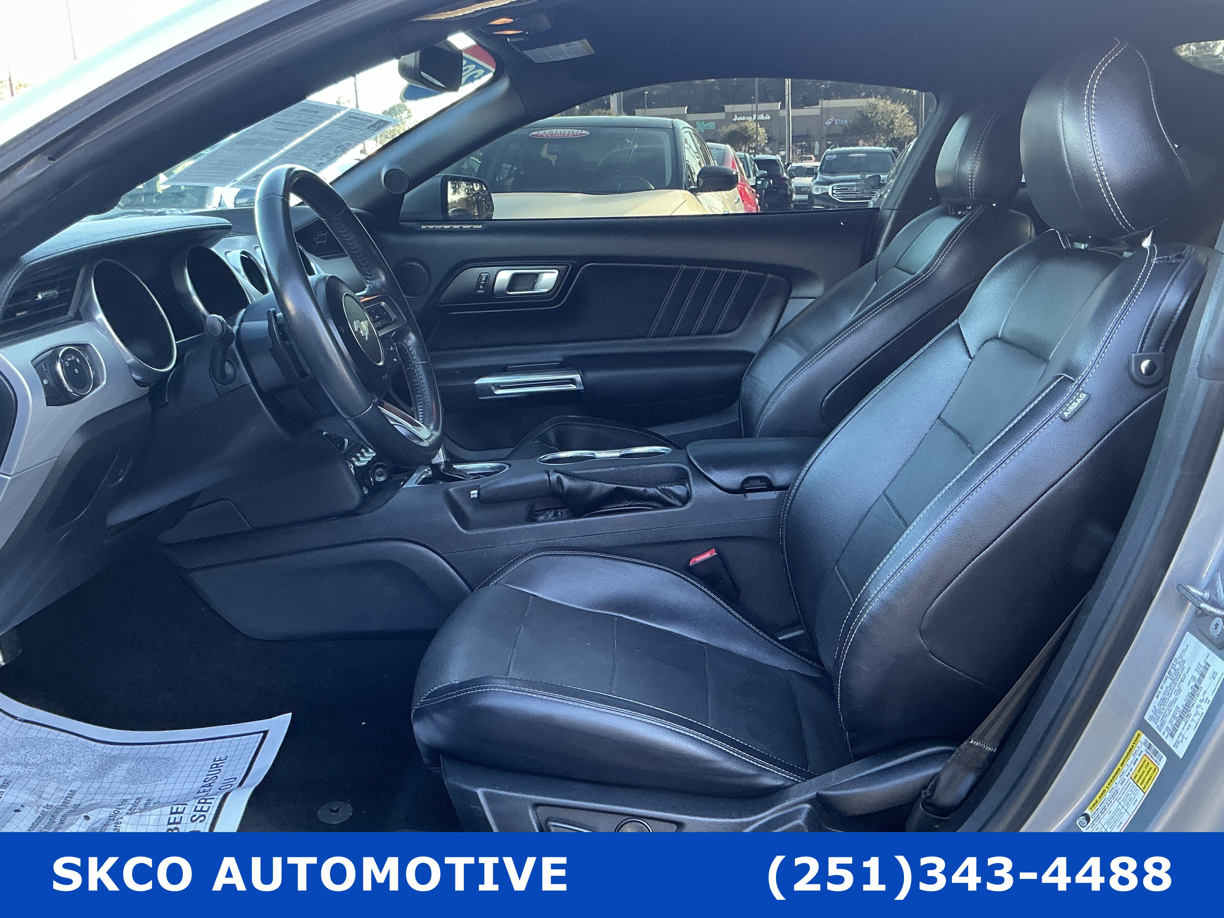 Used 2020 Ford Mustang Premium image 13