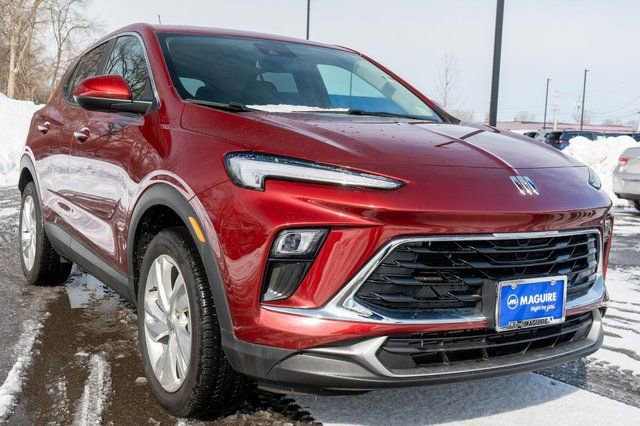 Used 2024 Buick Encore GX Preferred image 4