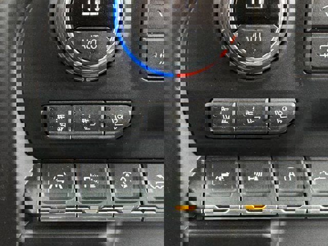 Used 2020 Chevrolet Silverado 1500 High Country w/ Technology Package image 20