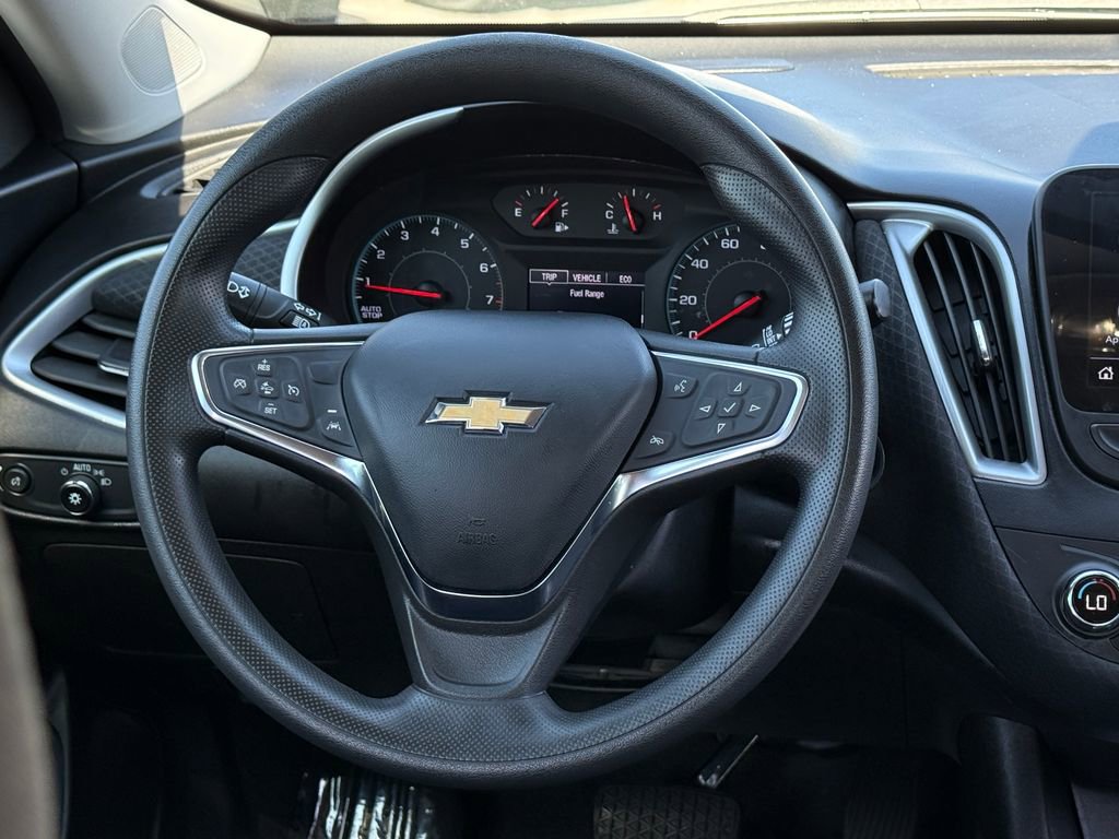 Used 2023 Chevrolet Malibu LT image 17