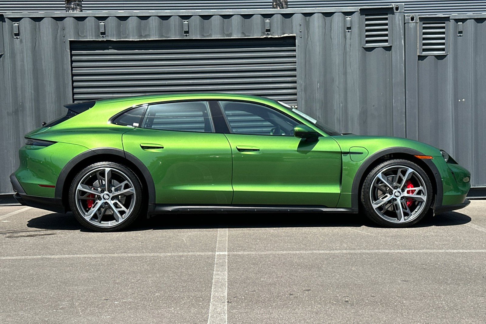 Certified 2023 Porsche Taycan 4S AWD/4WD image 9